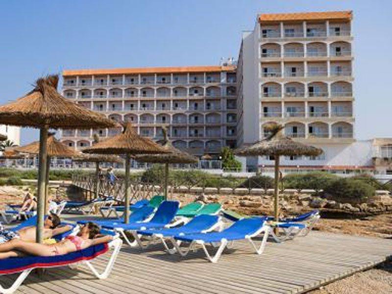 Universal Hotel Romantica Colonia de Sant Jordi Exteriör bild